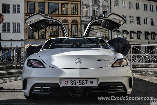 Mercedes SLS AMG spotted in Munich, Germany