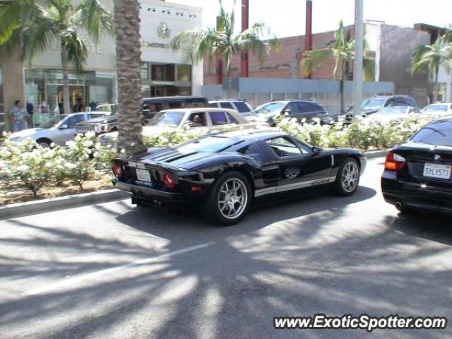 Ford GT spotted in Beverly Hills, California