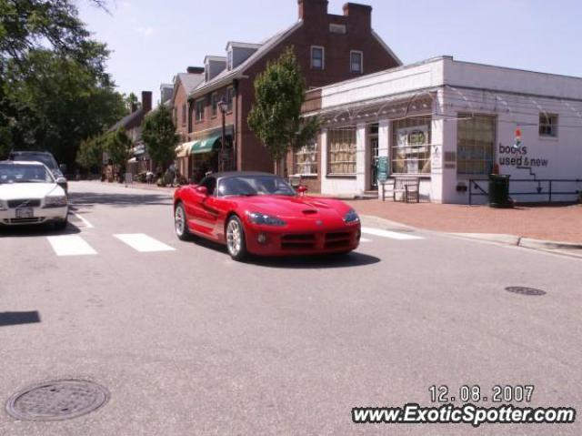 Dodge Viper spotted in Williamsburg, Virginia