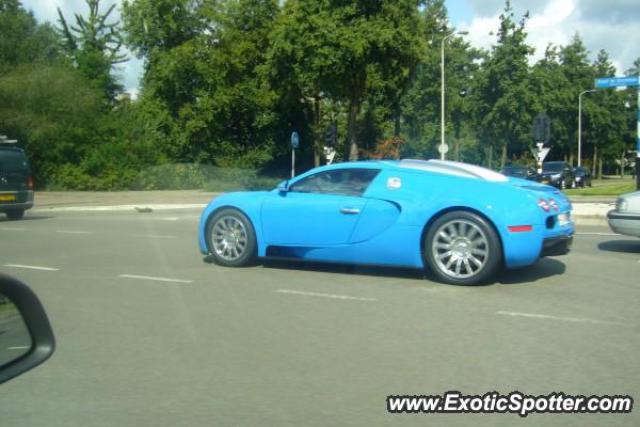 Bugatti Veyron spotted in Eindhoven, Netherlands