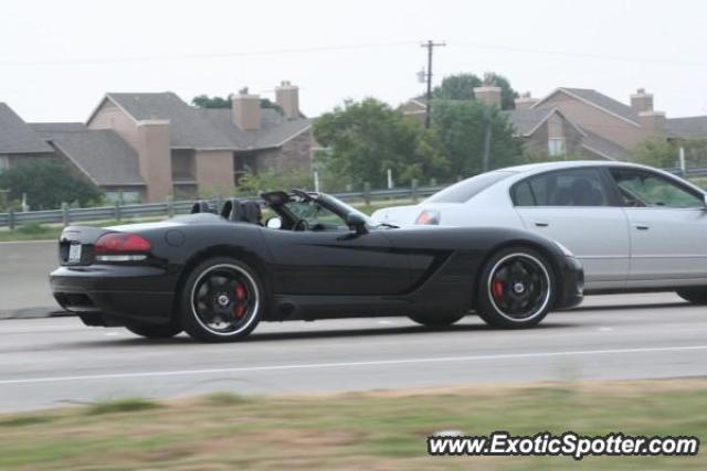 Dodge Viper spotted in Mesquite, Texas