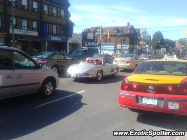 Mercedes 300SL spotted in Toronto, Canada