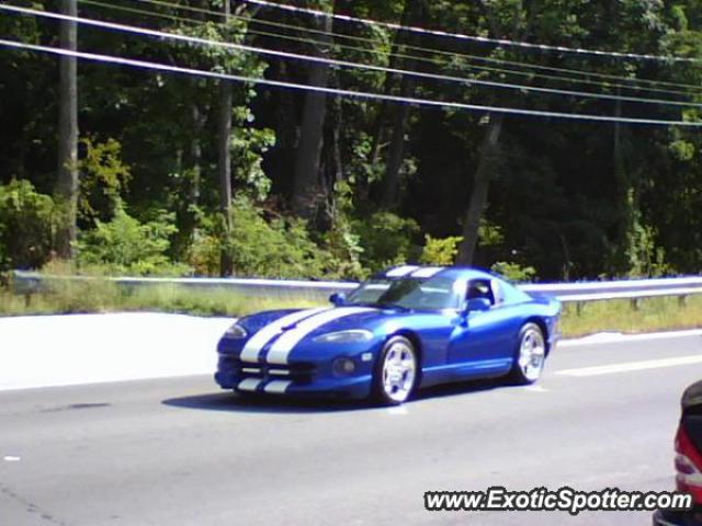 Dodge Viper spotted in Rockville, Maryland