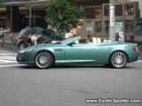 Aston Martin DB9