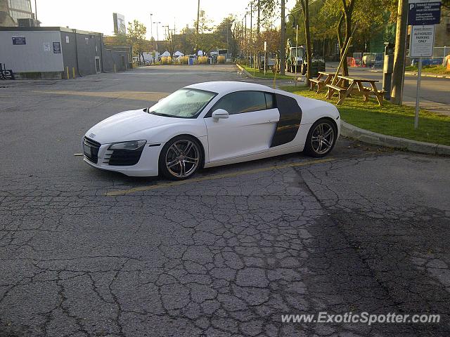 Audi R8 spotted in Toronto, Canada