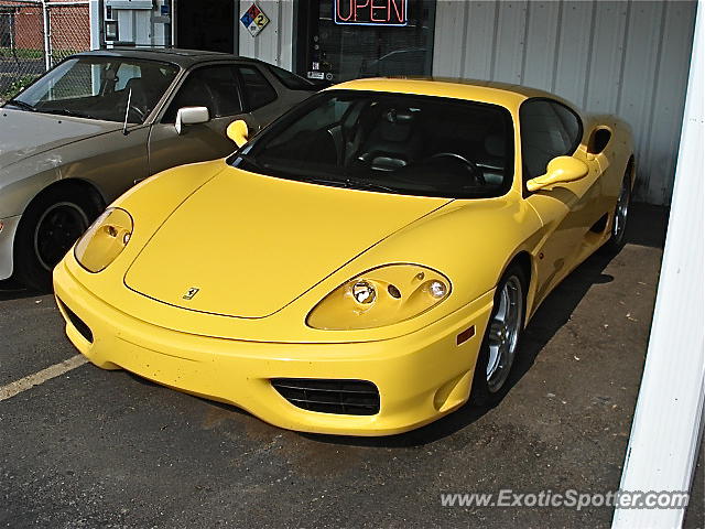 Ferrari 360 Modena spotted in Peoria, Illinois