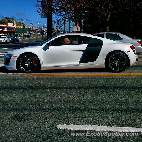 Audi R8 spotted in Massapequa, New York