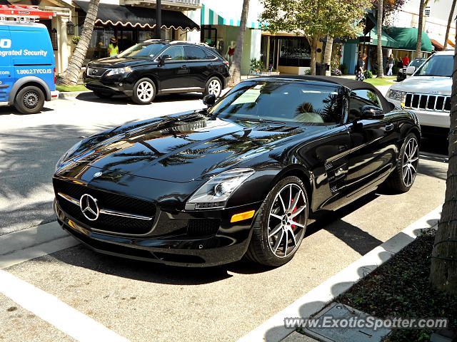 Mercedes SLS AMG spotted in Palm Beach, Florida
