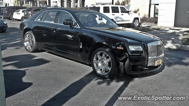 Rolls Royce Ghost spotted in Manhasset, New York