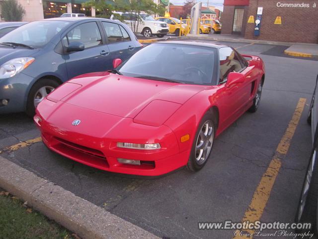 Acura NSX spotted in Boucherville, Canada