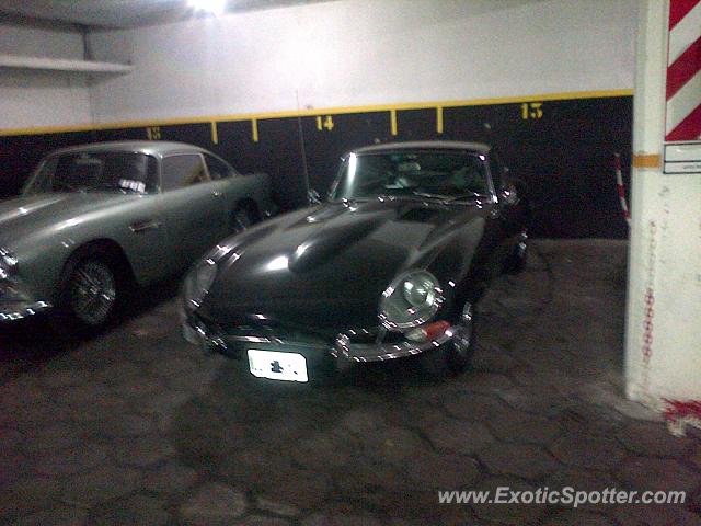 Jaguar E-Type spotted in Buenos Aires, Argentina