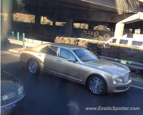 Bentley Mulsanne spotted in Beijing, China