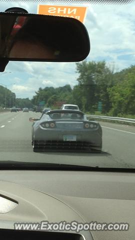 Tesla Roadster spotted in Bethel, Connecticut