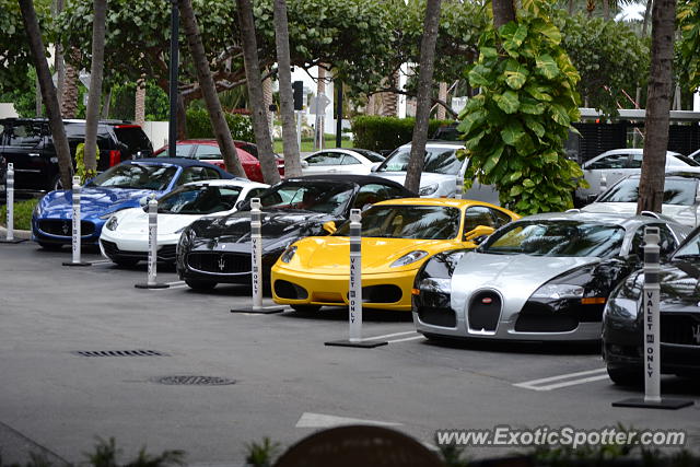 Bugatti Veyron spotted in Miami, Florida