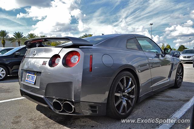 Nissan GT-R spotted in Orlando, Florida