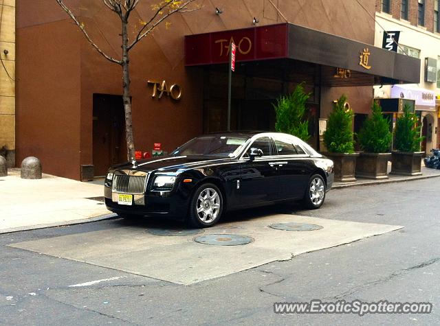 Rolls Royce Ghost spotted in New York, New York