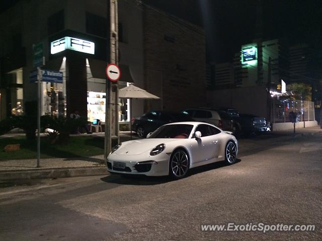 Porsche 911 spotted in Fortaleza, Brazil