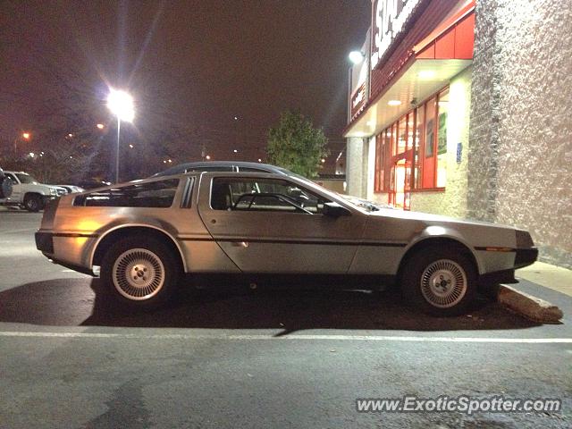 DeLorean DMC-12 spotted in Nashville, Tennessee