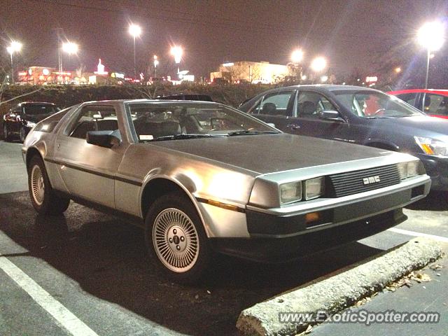 DeLorean DMC-12 spotted in Nashville, Tennessee