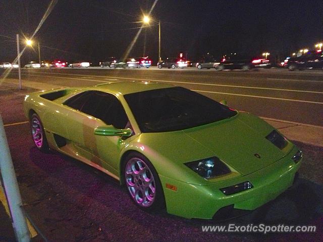 Lamborghini Diablo spotted in Nashville, Tennessee