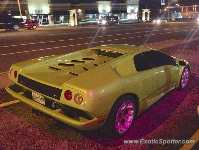 Lamborghini Diablo spotted in Nashville, Tennessee