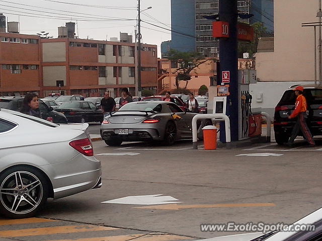 Mercedes SLS AMG spotted in Lima, Peru