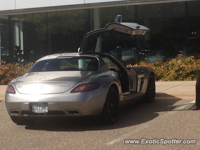 Mercedes SLS AMG spotted in Minneapolis, Minnesota