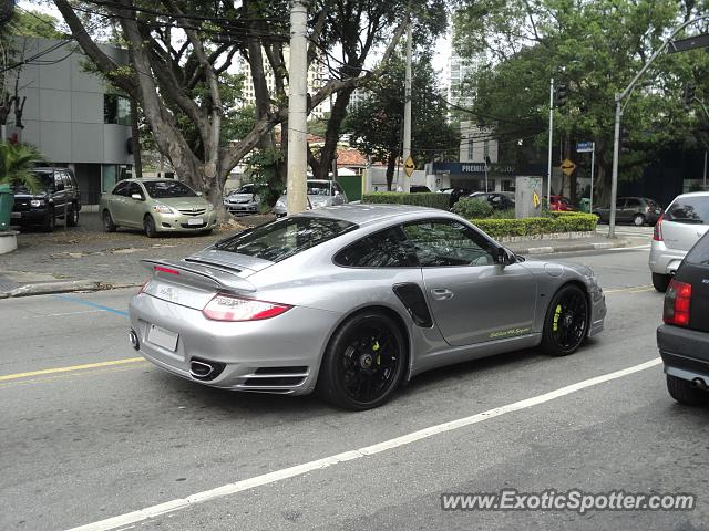 Porsche 911 Turbo spotted in São Paulo, Brazil