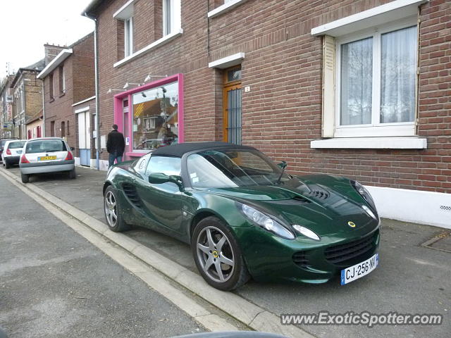 Lotus Elise spotted in Amiens, France