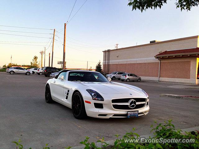 Mercedes SLS AMG spotted in Winnipeg, Canada