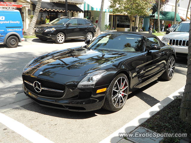 Mercedes SLS AMG spotted in Palm Beach, Florida