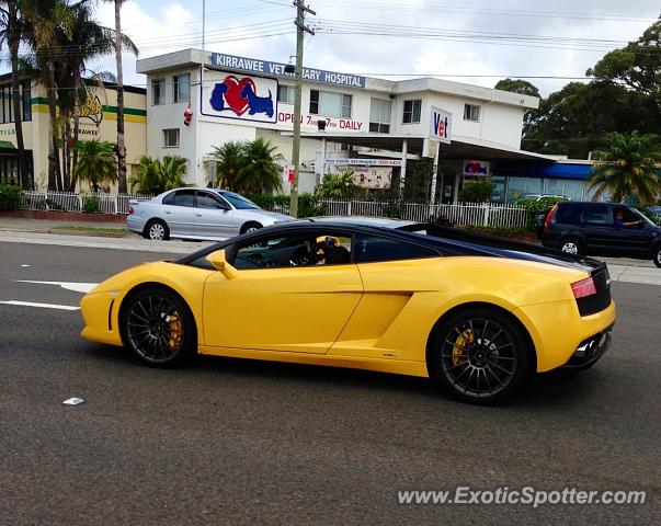 Lamborghini Gallardo spotted in Cronulla, Australia