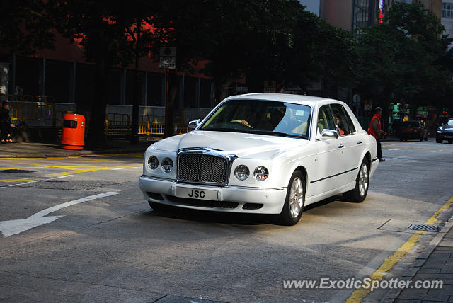 Bentley Arnage spotted in Hong Kong, China
