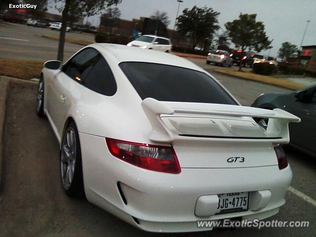 Porsche 911 GT3 spotted in Dallas, Texas