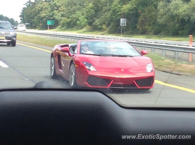 Lamborghini Gallardo spotted in Brick, New Jersey