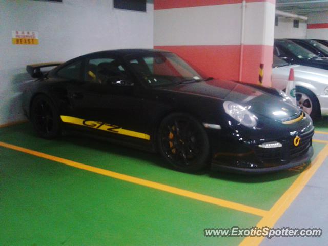 Porsche 911 GT2 spotted in Hong Kong, China