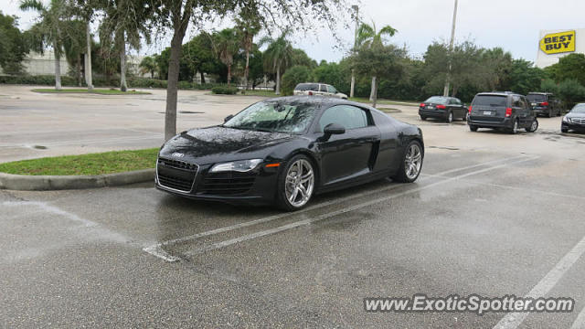 Audi R8 spotted in Palm Beach, Florida