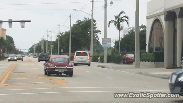 Jaguar E-Type spotted in Palm Beach, Florida