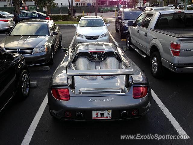 Porsche Carrera GT spotted in Miami, Florida