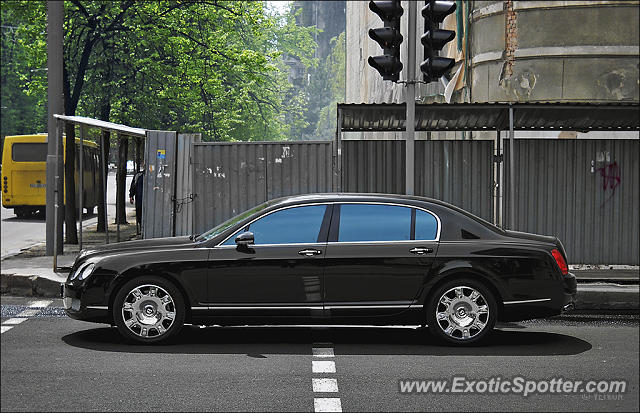 Bentley Continental spotted in Kharkiv, Ukraine