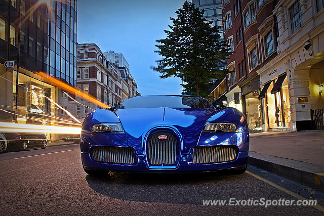 Bugatti Veyron spotted in London, United Kingdom