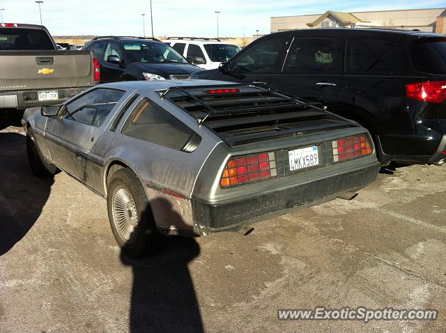DeLorean DMC-12 spotted in Colorado Springs, Colorado