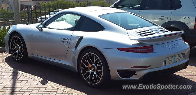 Porsche 911 Turbo spotted in Ballito Bay, South Africa