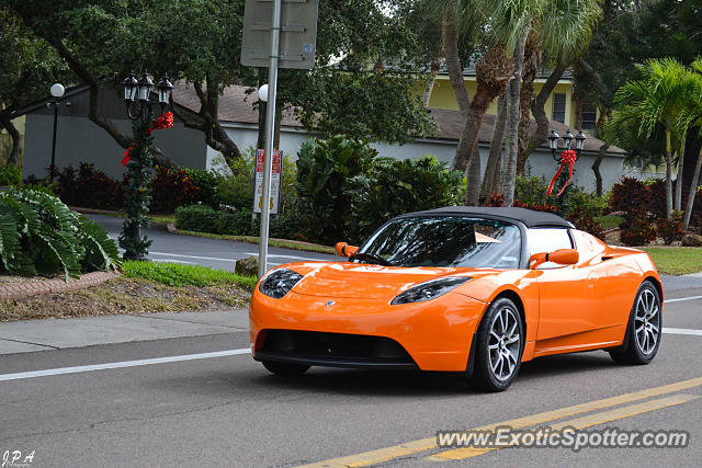 Tesla Roadster spotted in Siesta Key, Florida