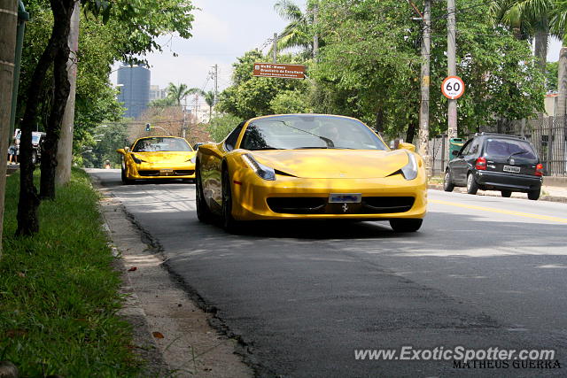 Ferrari 458 Italia spotted in São Paulo, Brazil