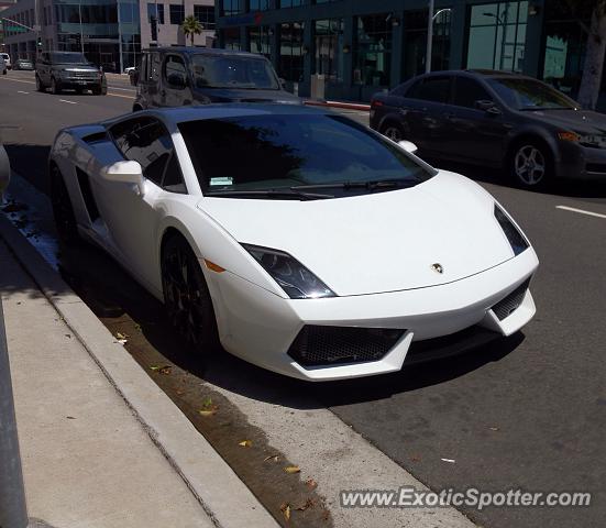 Lamborghini Gallardo spotted in Lakewood, California