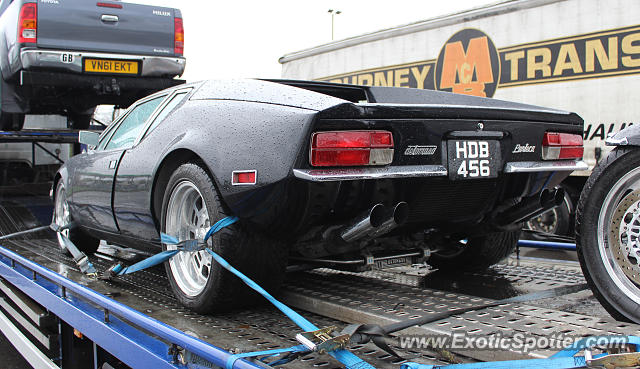 DeTomaso Pantera2 spotted in Warwick, United Kingdom