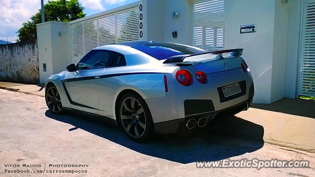 Nissan GT-R spotted in Poços de Caldas, Brazil