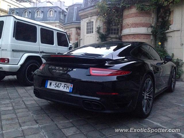 Porsche 911 Turbo spotted in Paris, France