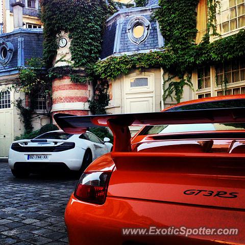 Mclaren MP4-12C spotted in Paris, France